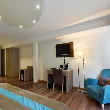 Hotel Rousseau